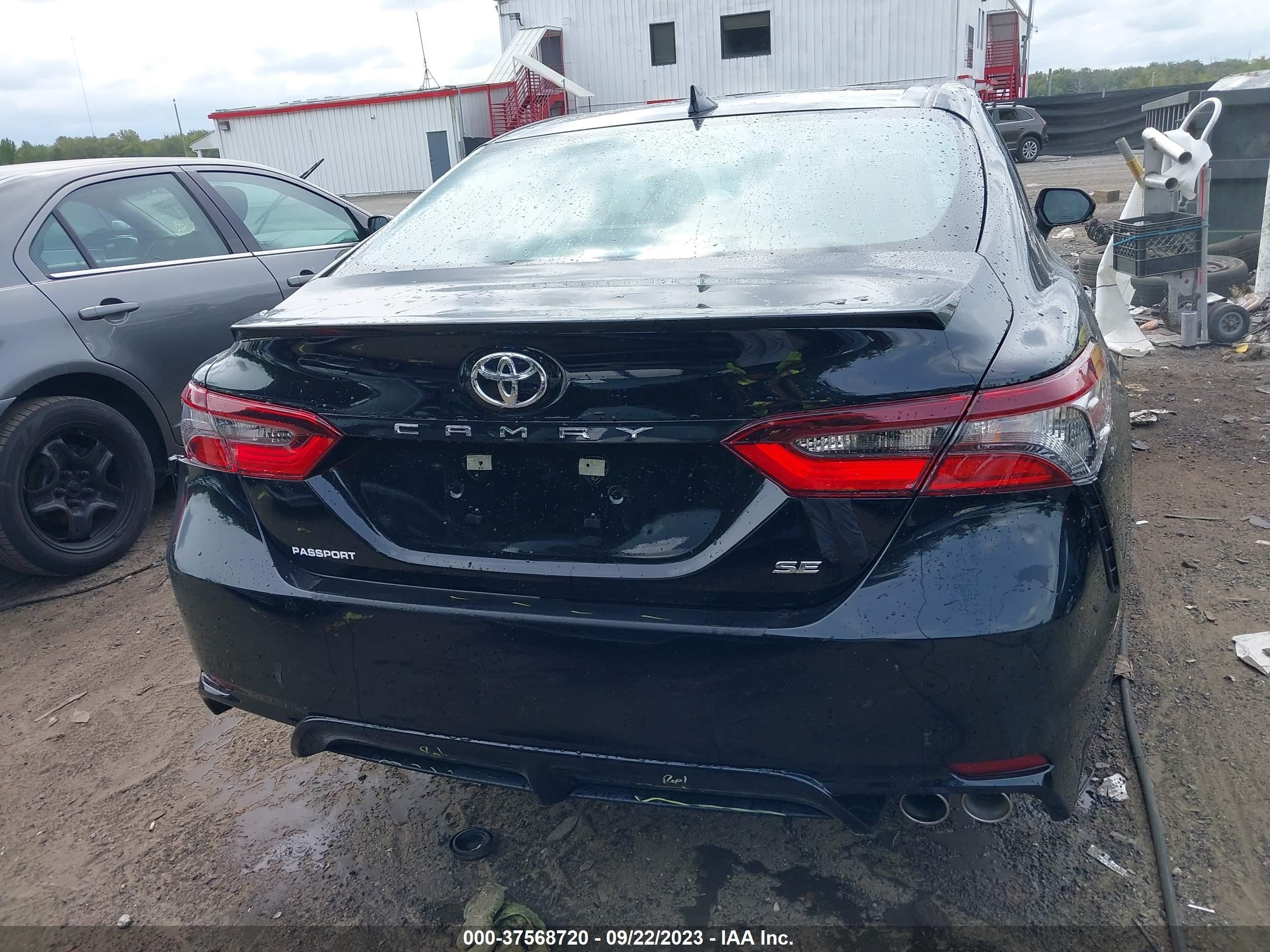 Photo 15 VIN: 4T1G11AK0PU768481 - TOYOTA CAMRY 