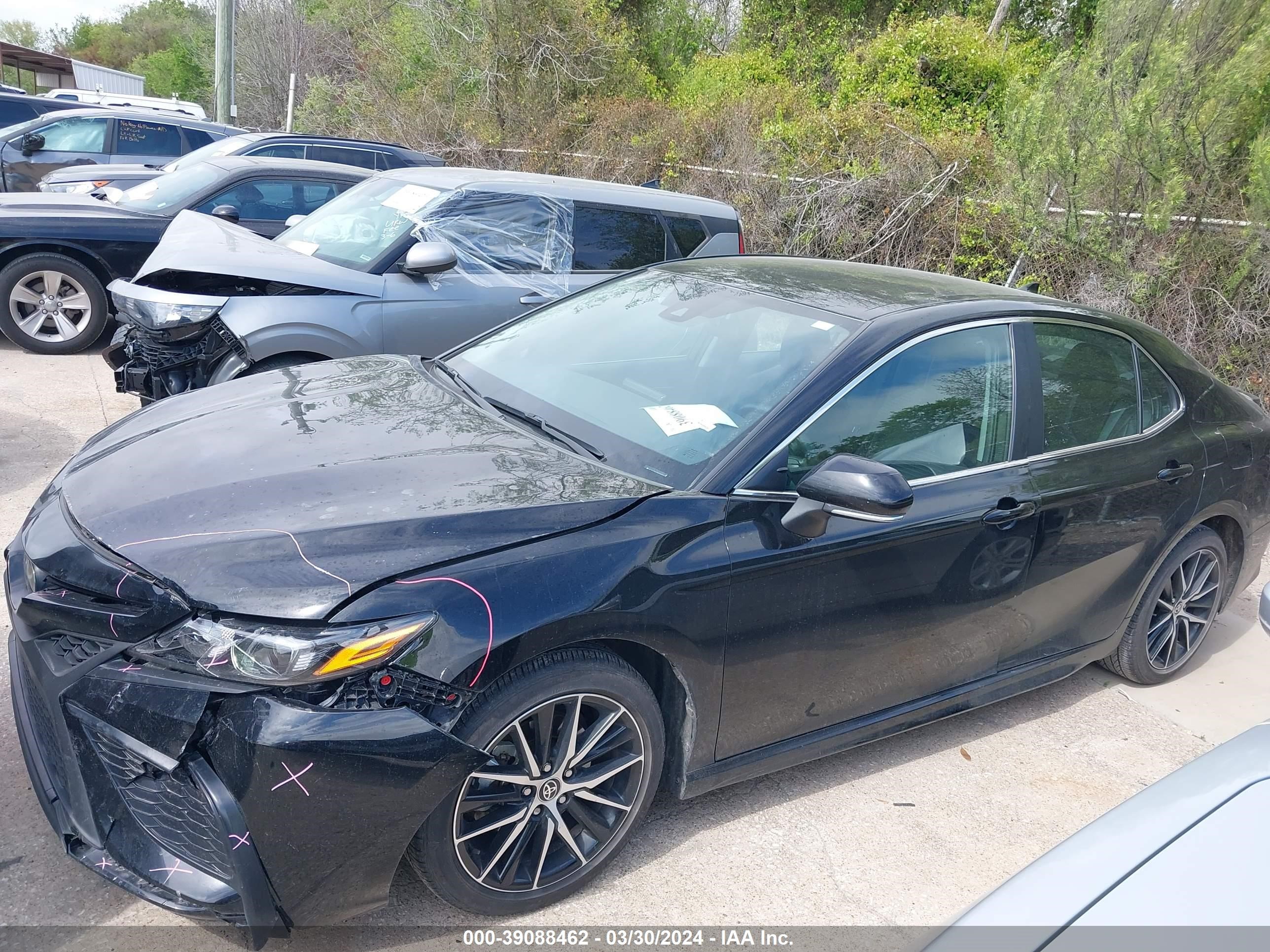 Photo 14 VIN: 4T1G11AK0PU769081 - TOYOTA CAMRY 