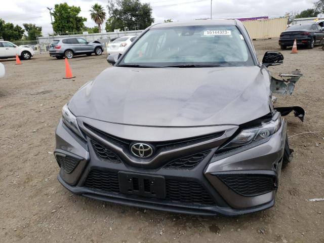 Photo 4 VIN: 4T1G11AK0PU800393 - TOYOTA CAMRY SE N 