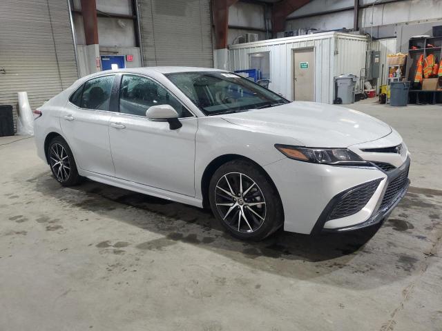 Photo 3 VIN: 4T1G11AK0RU232911 - TOYOTA CAMRY SE N 