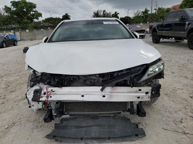 Photo 4 VIN: 4T1G11AK1LU900142 - TOYOTA CAMRY SE 