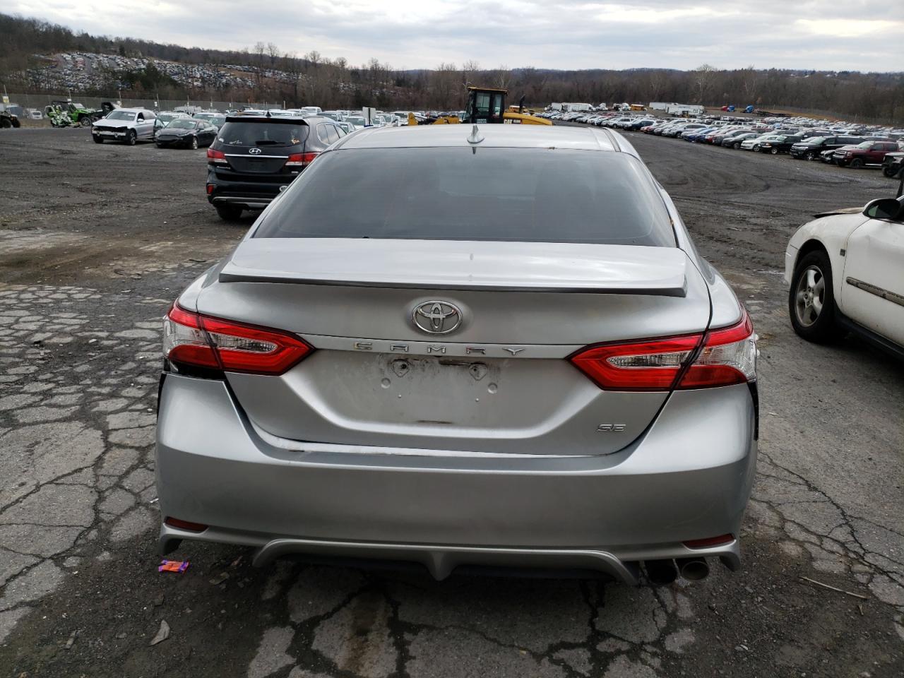 Photo 5 VIN: 4T1G11AK1LU948336 - TOYOTA CAMRY 