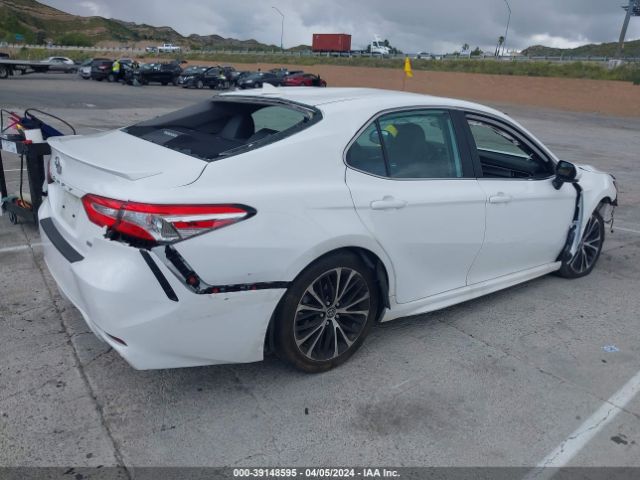 Photo 3 VIN: 4T1G11AK1LU958204 - TOYOTA CAMRY 