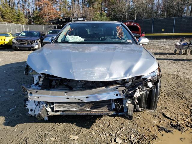 Photo 4 VIN: 4T1G11AK1MU403531 - TOYOTA CAMRY 