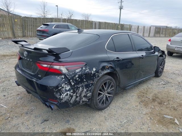 Photo 3 VIN: 4T1G11AK1MU434861 - TOYOTA CAMRY 