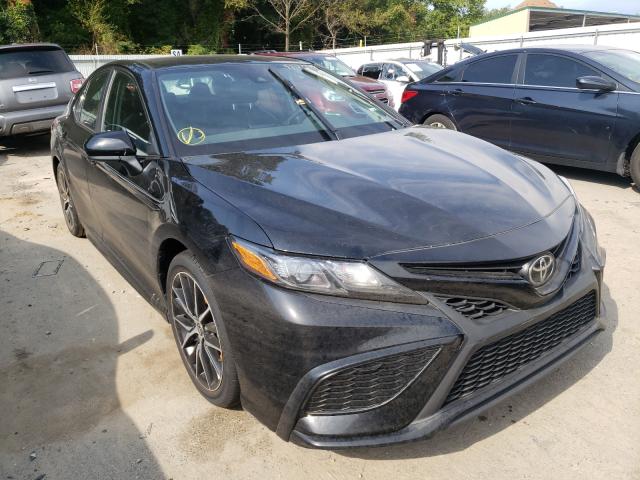 Photo 0 VIN: 4T1G11AK1MU435587 - TOYOTA CAMRY SE 