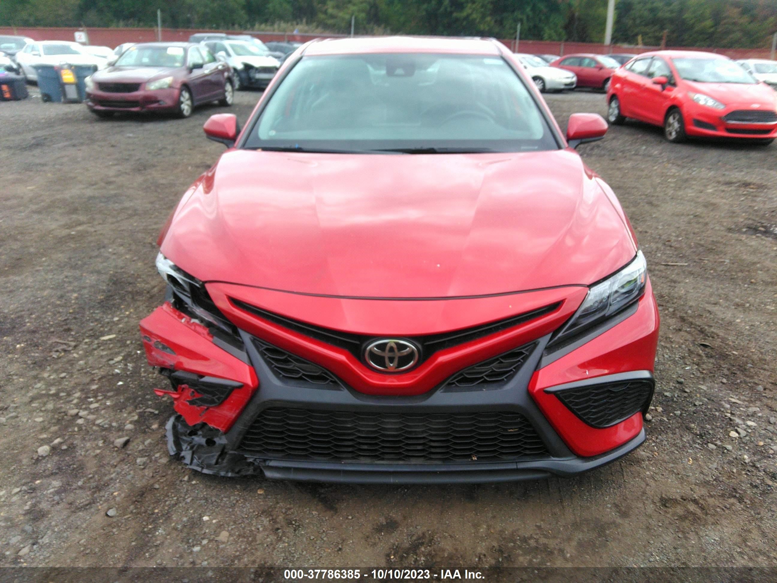 Photo 11 VIN: 4T1G11AK1MU465883 - TOYOTA CAMRY 