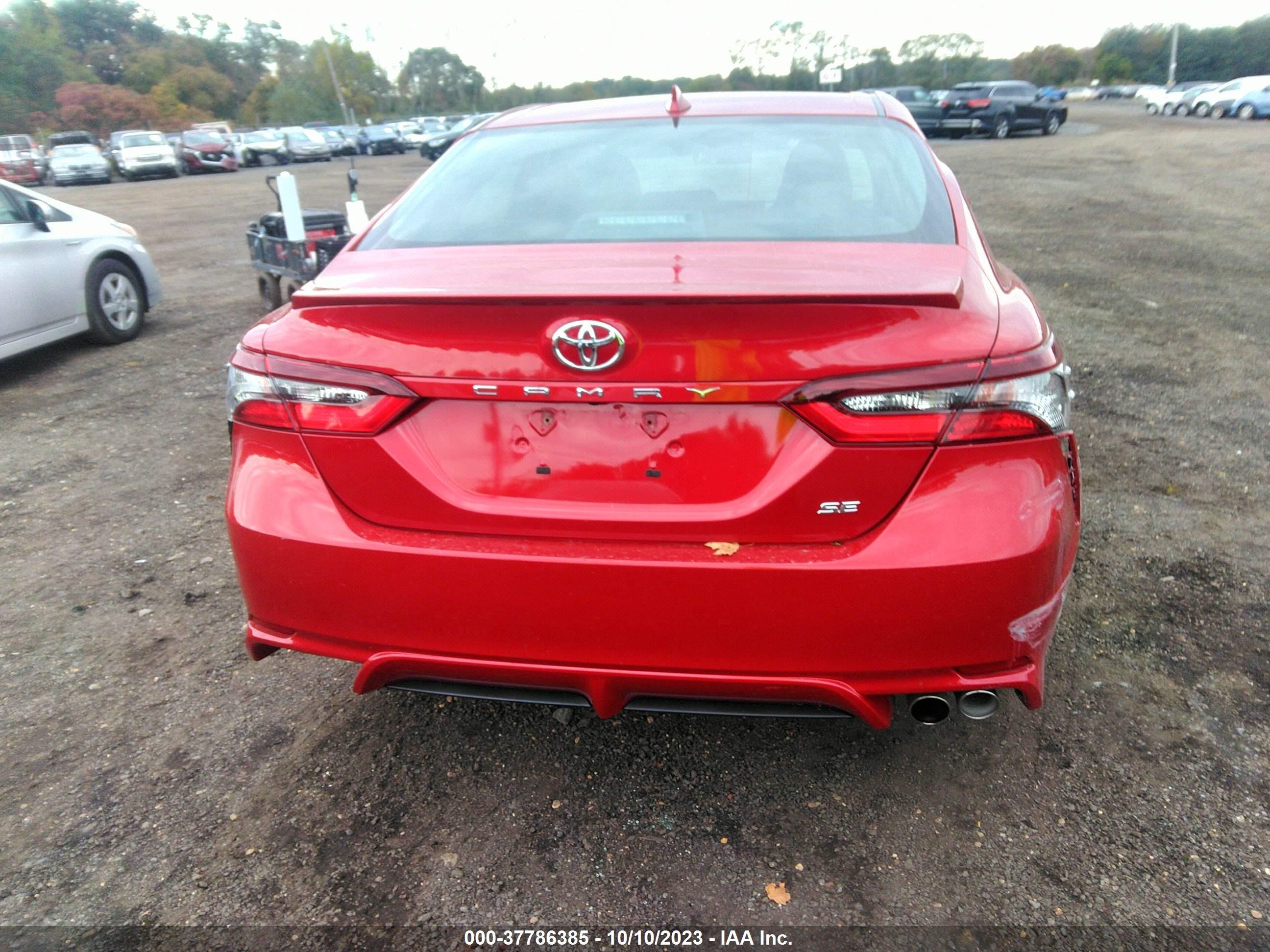 Photo 15 VIN: 4T1G11AK1MU465883 - TOYOTA CAMRY 