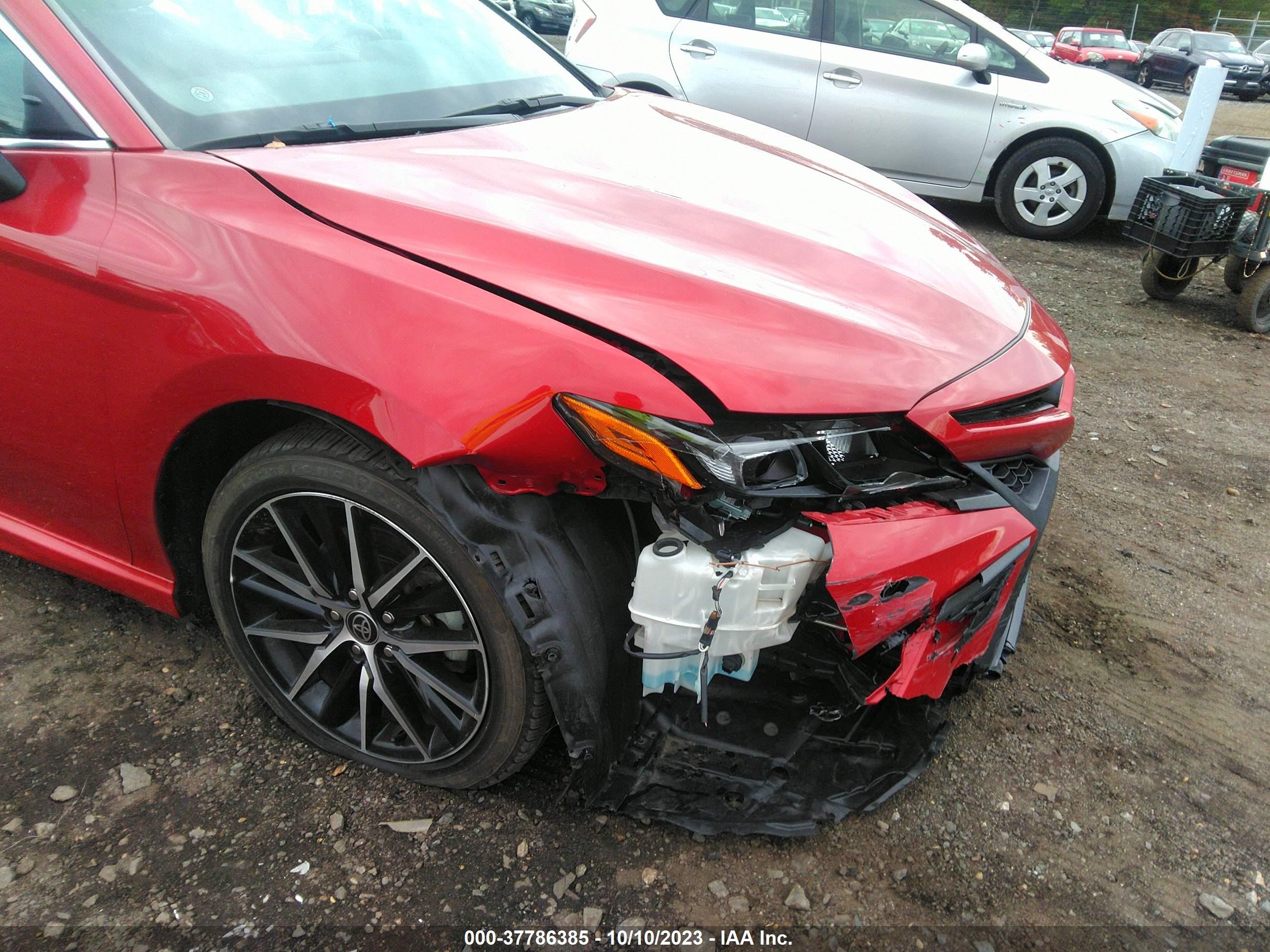 Photo 5 VIN: 4T1G11AK1MU465883 - TOYOTA CAMRY 