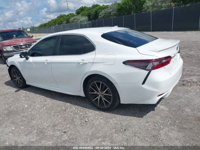 Photo 2 VIN: 4T1G11AK1MU468539 - TOYOTA CAMRY 