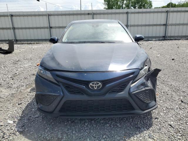 Photo 4 VIN: 4T1G11AK1MU522907 - TOYOTA CAMRY 