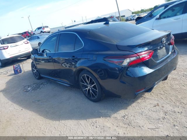 Photo 2 VIN: 4T1G11AK1MU542235 - TOYOTA CAMRY 