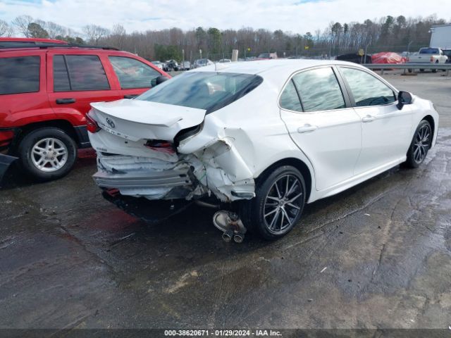 Photo 3 VIN: 4T1G11AK1NU045641 - TOYOTA CAMRY 