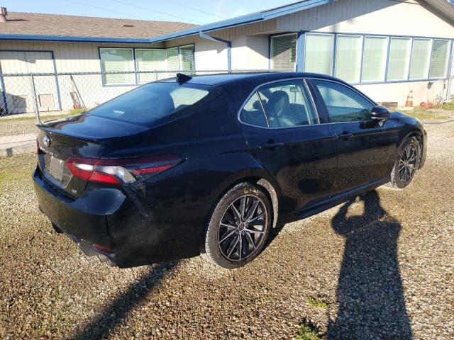 Photo 2 VIN: 4T1G11AK1NU063394 - TOYOTA CAMRY SE 