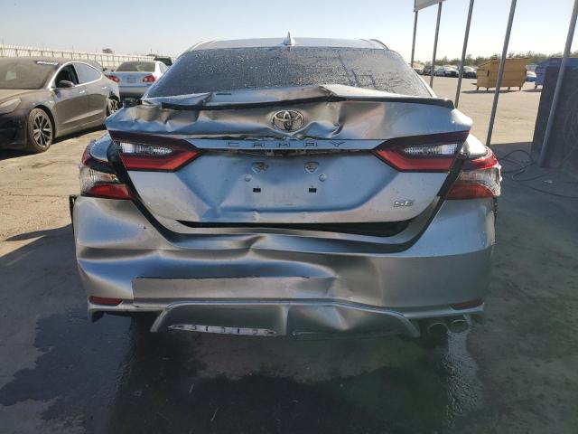 Photo 5 VIN: 4T1G11AK1NU063475 - TOYOTA CAMRY SE 