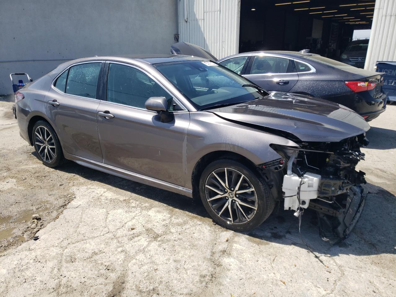 Photo 3 VIN: 4T1G11AK1NU627769 - TOYOTA CAMRY 