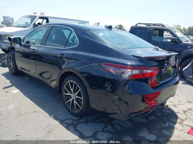 Photo 2 VIN: 4T1G11AK1NU645639 - TOYOTA CAMRY 