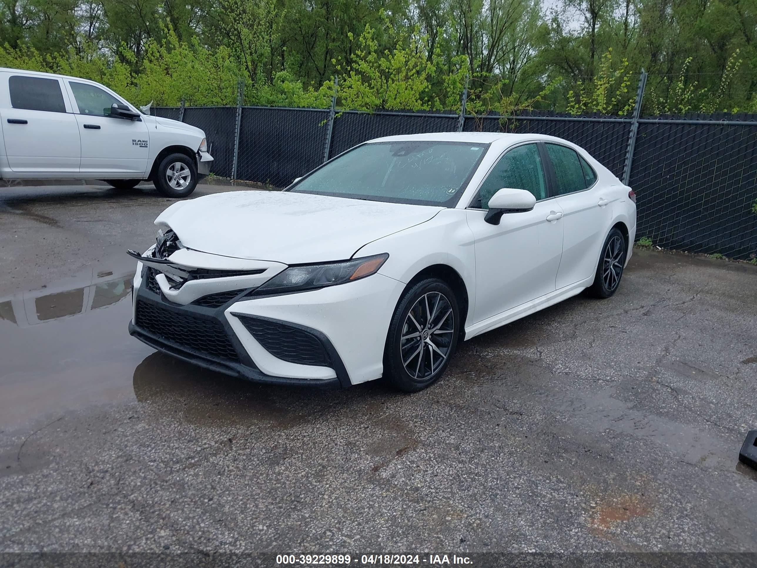 Photo 1 VIN: 4T1G11AK1NU660285 - TOYOTA CAMRY 