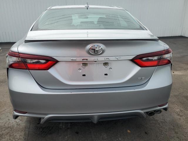 Photo 5 VIN: 4T1G11AK1NU674963 - TOYOTA CAMRY SE 