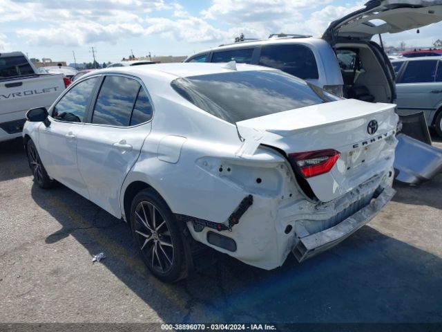 Photo 2 VIN: 4T1G11AK1NU687115 - TOYOTA CAMRY 