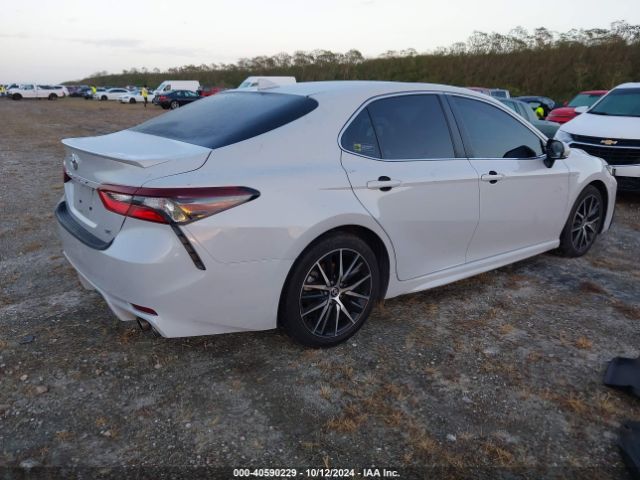 Photo 3 VIN: 4T1G11AK1PU150246 - TOYOTA CAMRY 