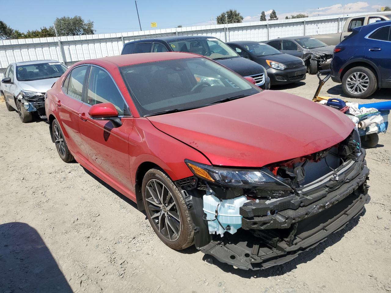 Photo 3 VIN: 4T1G11AK1PU167824 - TOYOTA CAMRY 