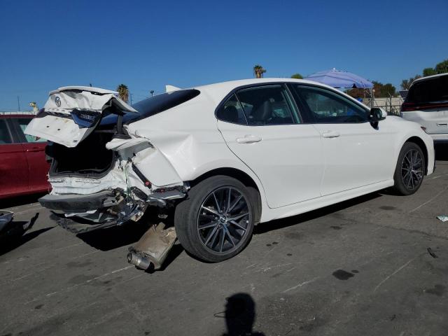 Photo 2 VIN: 4T1G11AK1PU180556 - TOYOTA CAMRY SE N 