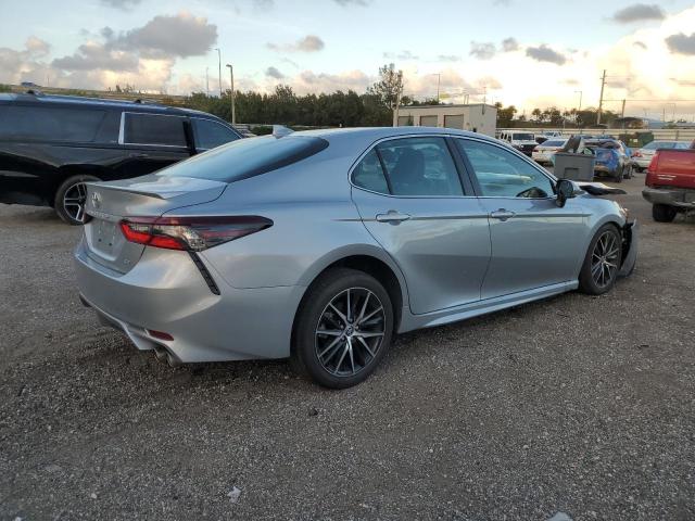 Photo 2 VIN: 4T1G11AK1PU738826 - TOYOTA CAMRY SE N 