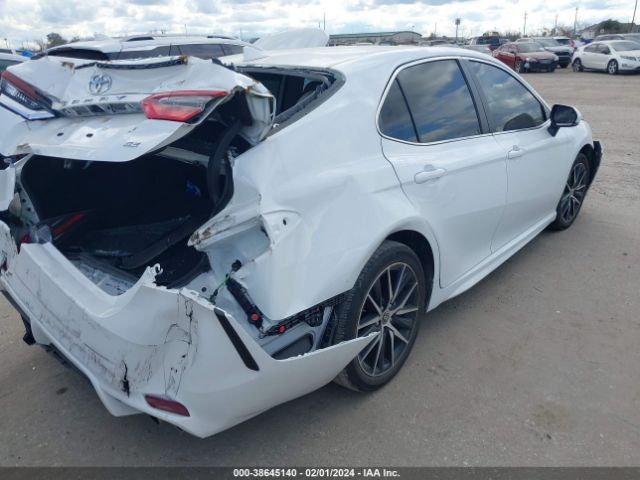 Photo 3 VIN: 4T1G11AK1PU742522 - TOYOTA CAMRY 