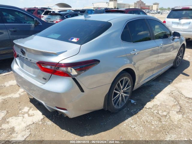 Photo 3 VIN: 4T1G11AK1PU803061 - TOYOTA CAMRY 