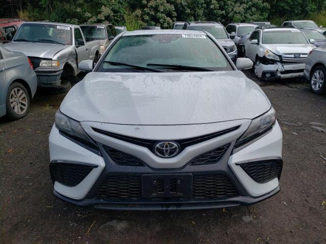 Photo 4 VIN: 4T1G11AK1RU234795 - TOYOTA CAMRY SE N 