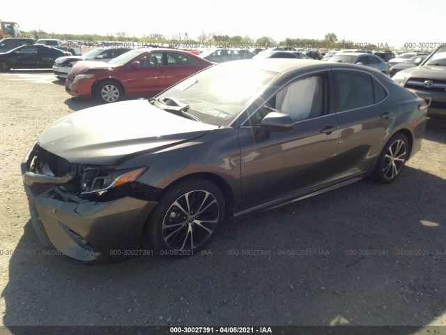 Photo 1 VIN: 4T1G11AK2LU504799 - TOYOTA CAMRY 