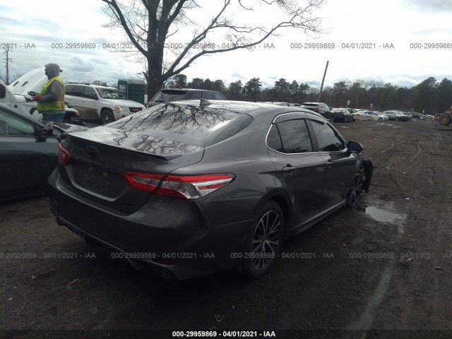 Photo 3 VIN: 4T1G11AK2LU511588 - TOYOTA CAMRY 