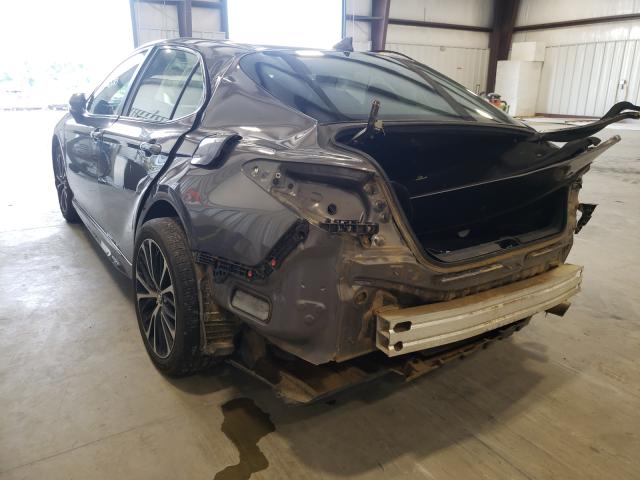 Photo 2 VIN: 4T1G11AK2LU885828 - TOYOTA CAMRY SE 