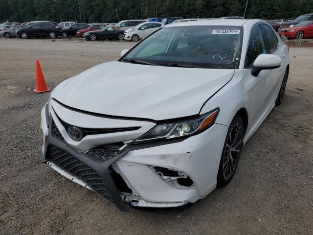 Photo 1 VIN: 4T1G11AK2LU942951 - TOYOTA CAMRY SE 