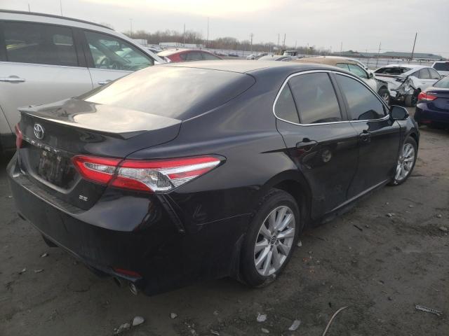 Photo 2 VIN: 4T1G11AK2LU978221 - TOYOTA CAMRY SE 