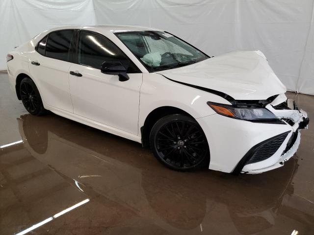 Photo 3 VIN: 4T1G11AK2MU468937 - TOYOTA CAMRY SE 