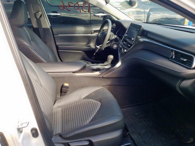 Photo 4 VIN: 4T1G11AK2MU564258 - TOYOTA CAMRY SE 