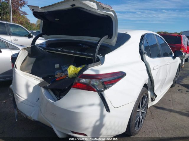 Photo 3 VIN: 4T1G11AK2MU568441 - TOYOTA CAMRY 