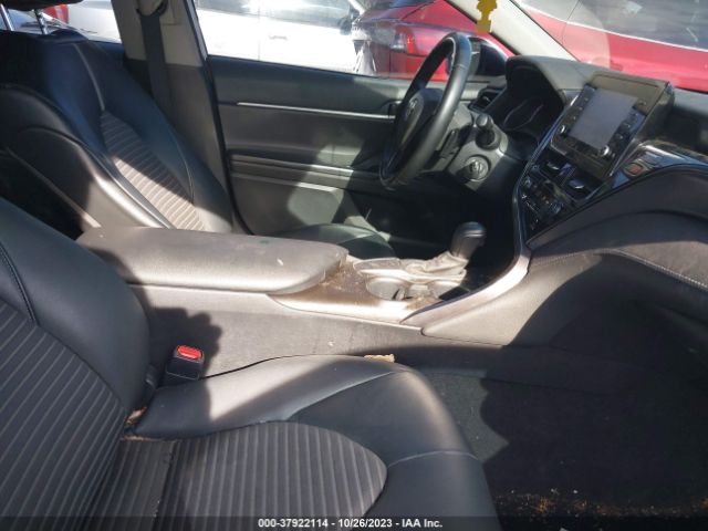 Photo 4 VIN: 4T1G11AK2MU568441 - TOYOTA CAMRY 