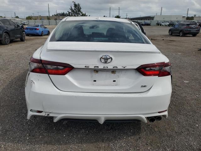 Photo 5 VIN: 4T1G11AK2MU577186 - TOYOTA CAMRY SE 