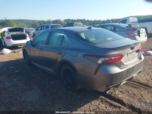 Photo 2 VIN: 4T1G11AK2MU581139 - TOYOTA CAMRY 