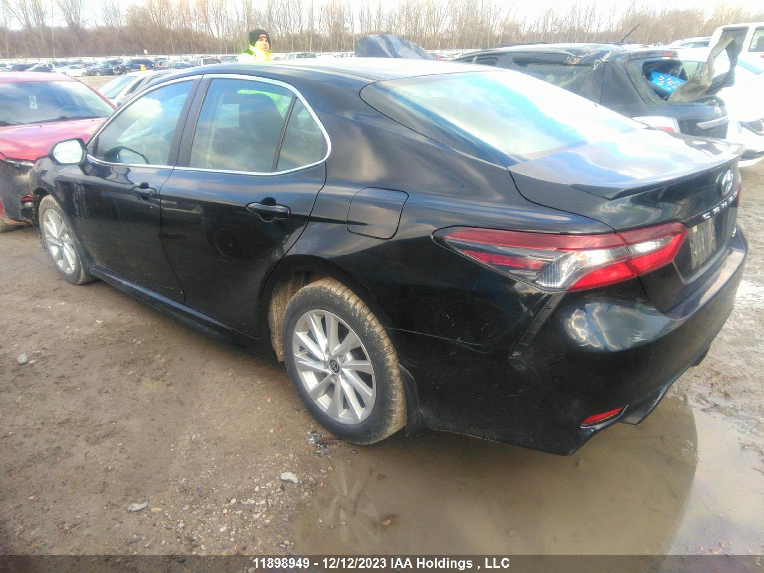 Photo 2 VIN: 4T1G11AK2MU598944 - TOYOTA CAMRY 