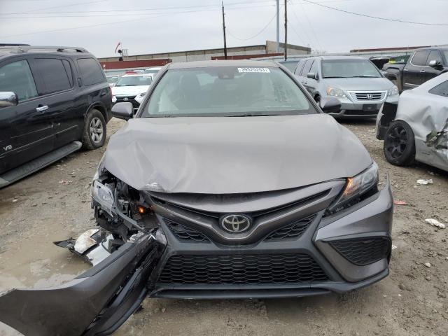 Photo 4 VIN: 4T1G11AK2MU616651 - TOYOTA CAMRY SE 