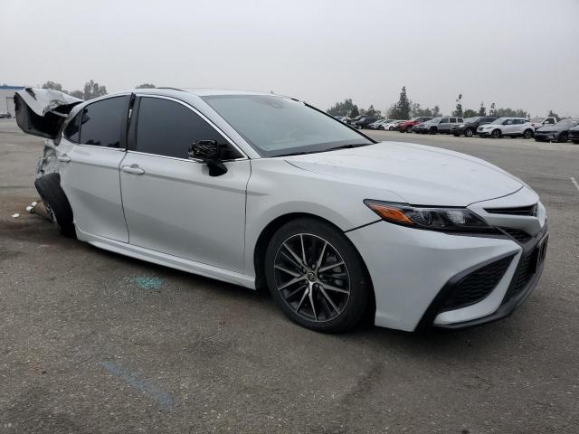 Photo 3 VIN: 4T1G11AK2NU013488 - TOYOTA CAMRY SE 