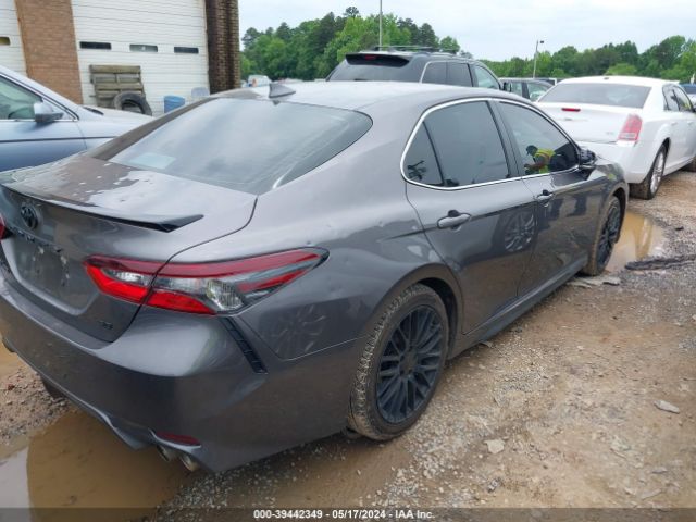 Photo 3 VIN: 4T1G11AK2NU038794 - TOYOTA CAMRY 