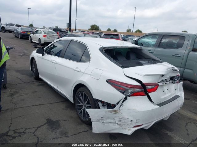 Photo 2 VIN: 4T1G11AK2NU066739 - TOYOTA CAMRY 