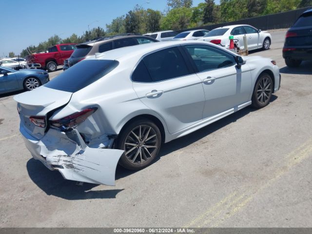 Photo 3 VIN: 4T1G11AK2NU076798 - TOYOTA CAMRY 