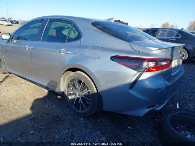 Photo 2 VIN: 4T1G11AK2NU648162 - TOYOTA CAMRY 