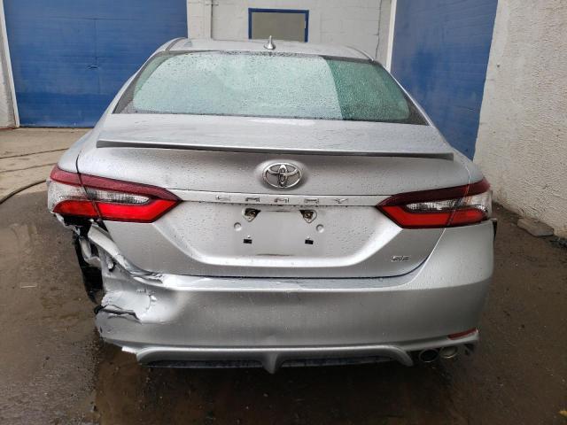 Photo 5 VIN: 4T1G11AK2NU662109 - TOYOTA CAMRY SE 